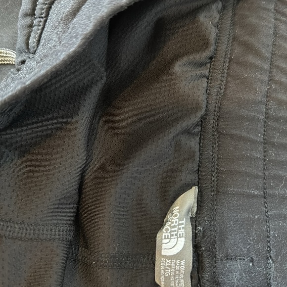 North Face Skort - Picture 3 of 7